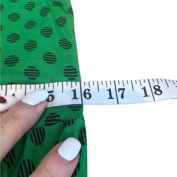 Green Dress with Black Dots Size Medium - Picture 7 of 8